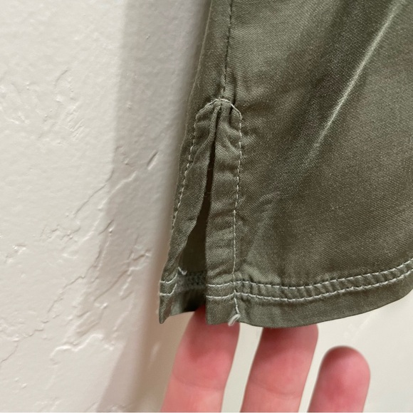 Nation LTD June Sateen V Neck Top Vintage Army Green Viscose Satin Women's XS - Picture 11 of 16